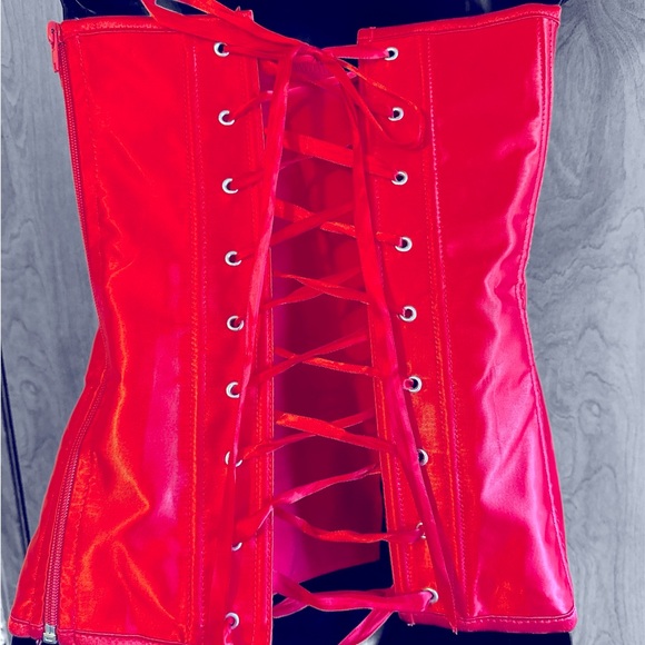 Shirley of Hollywood lace up or zip up red corset - Picture 3 of 8